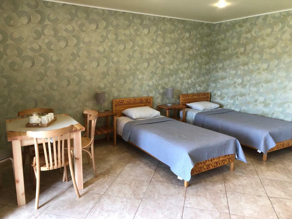 Dzeni Guest House Amatciems Exterior foto