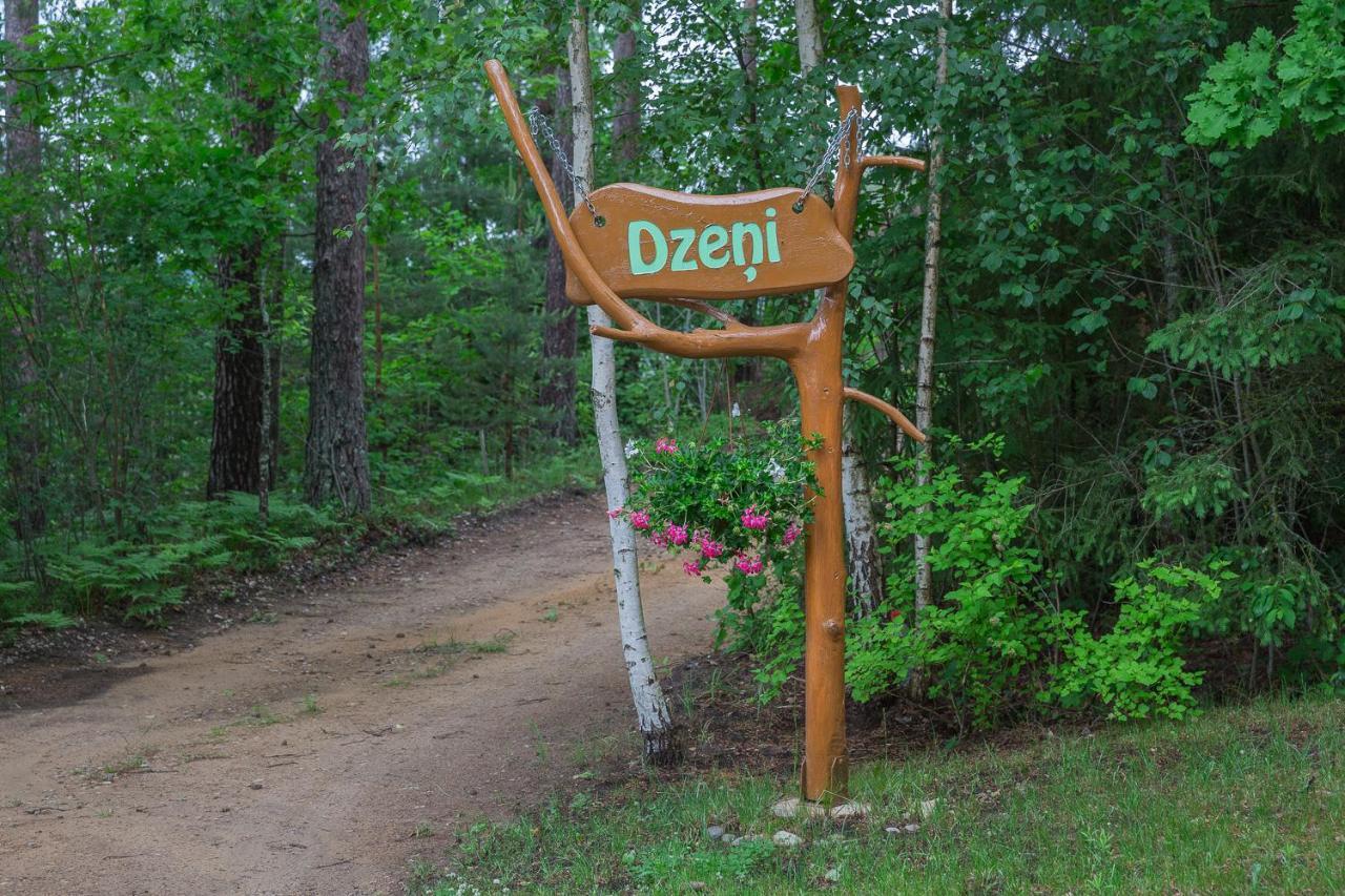 Dzeni Guest House Amatciems Exterior foto
